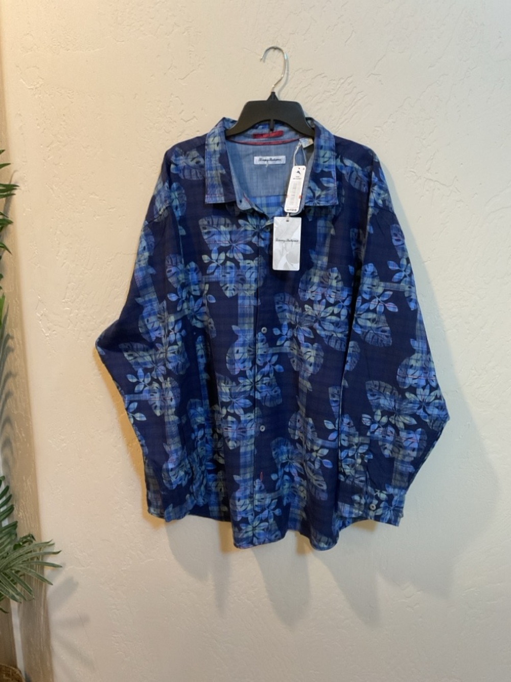 Tommy Bahama Navy Blue Floral Shirt 3XB